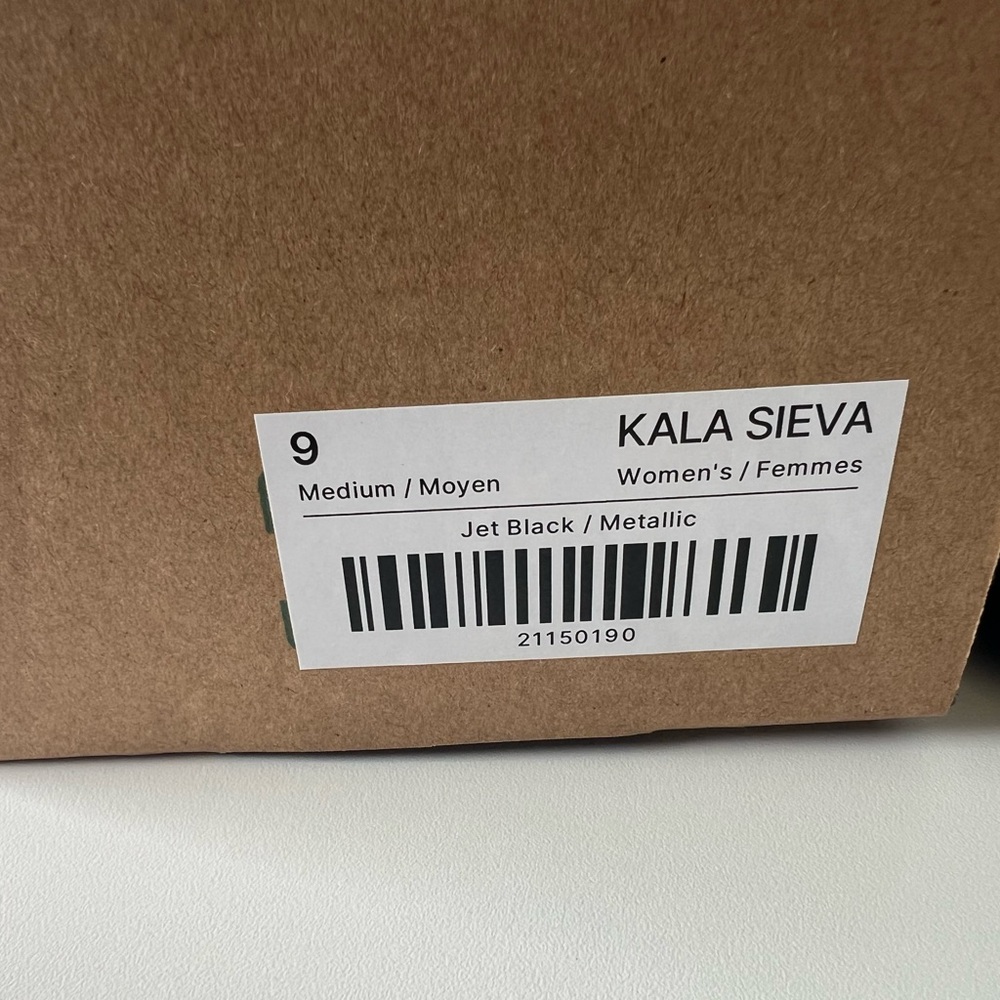 Women’s KURU Kala Sieva Metallic Flip Flops, NEW IN BOX, Size 9 - Picture 5 of 14
